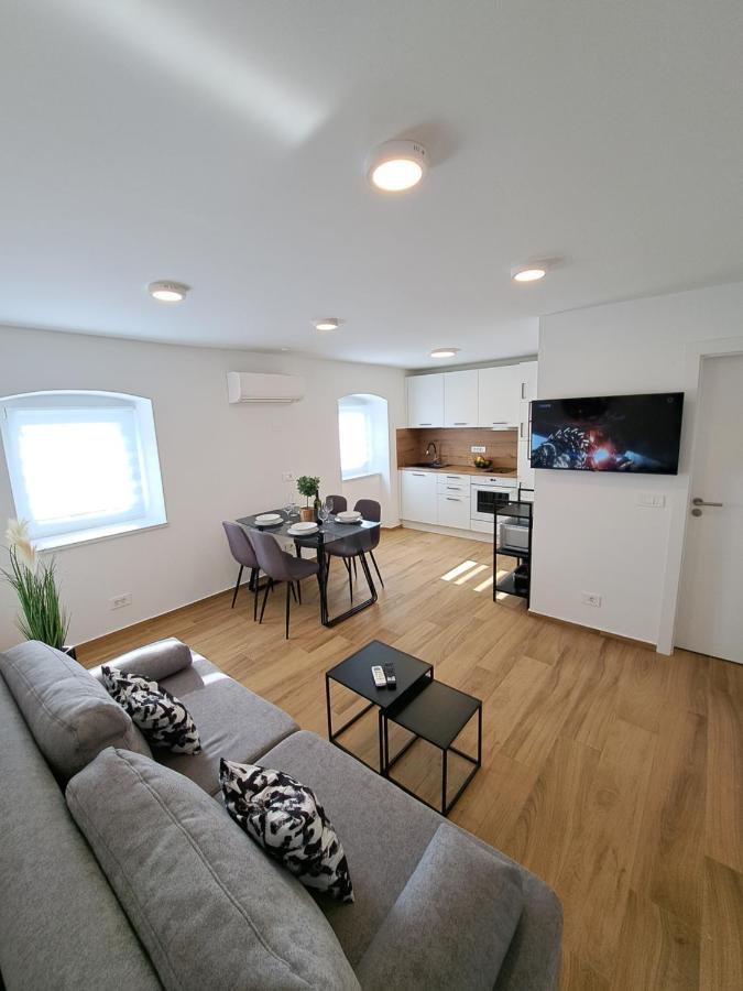 Apartman Tea Mali Losinj Bagian luar foto