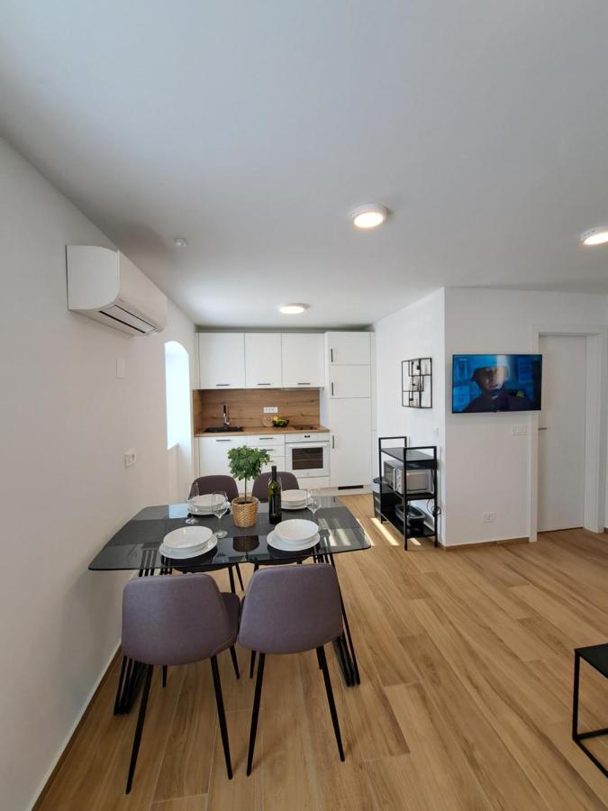 Apartman Tea Mali Losinj Bagian luar foto