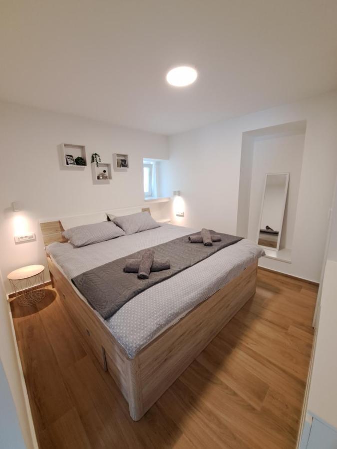 Apartman Tea Mali Losinj Bagian luar foto