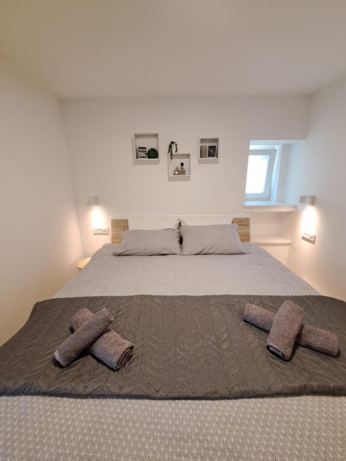 Apartman Tea Mali Losinj Bagian luar foto